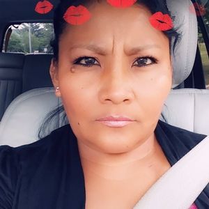 Meet your Posher, Ana